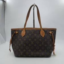 LOUIS VUITTON Monogram